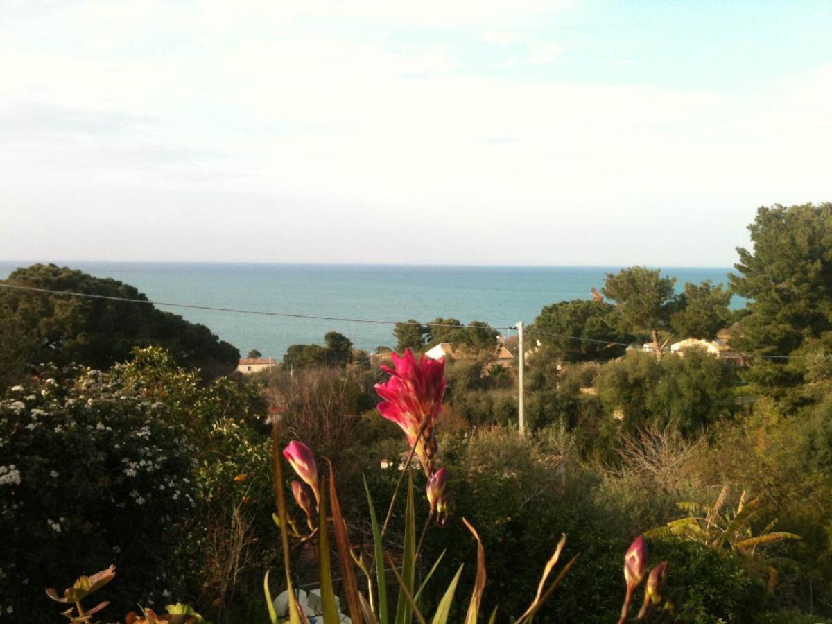 Stanza In Villa Con Giardino Vista Mare Cefalú Exterior foto